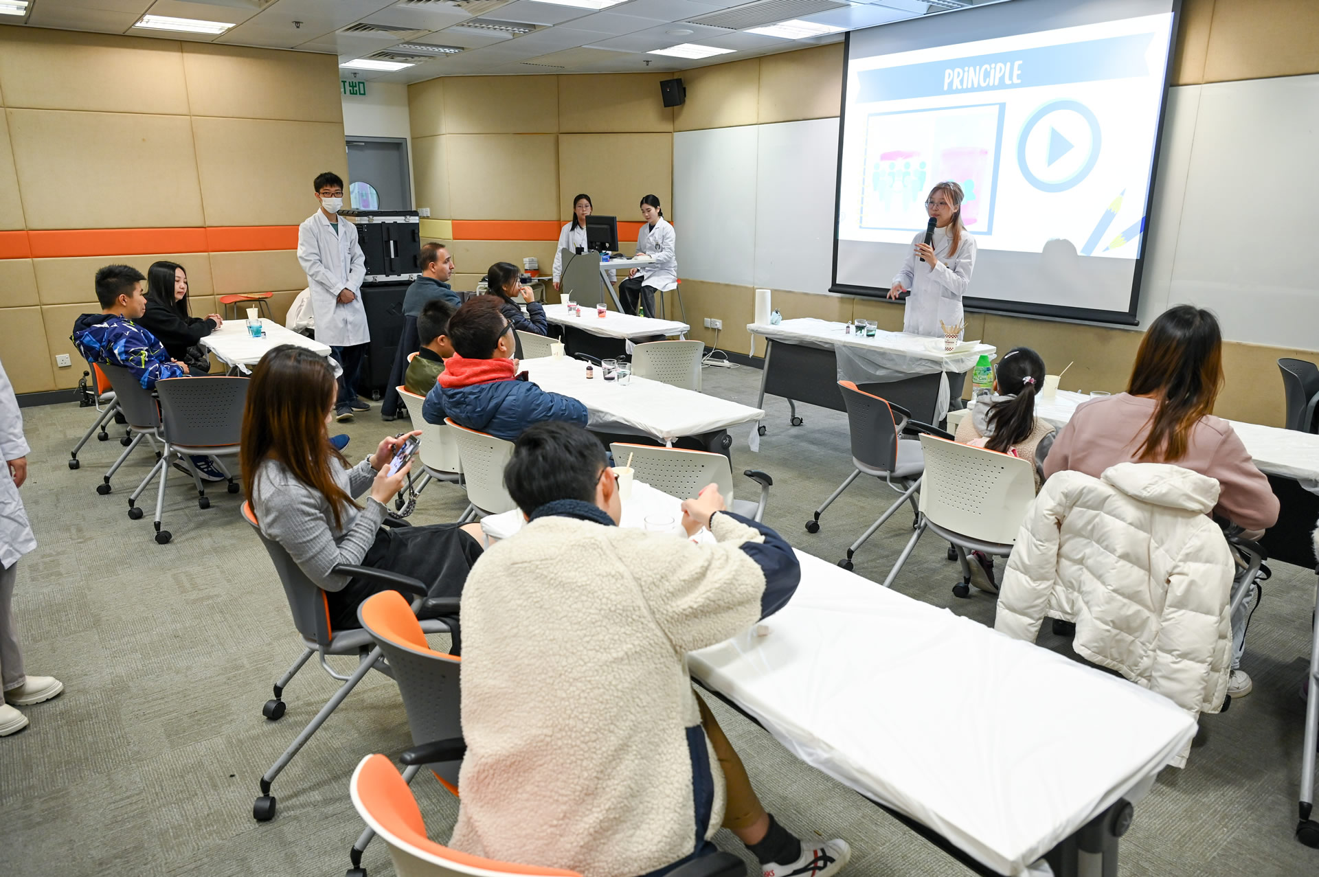 Science Expirement Booth HKUST Alumni Reunion | 11 January 2025